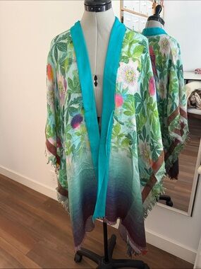 Blank London Floral Parrot Print Kimono - Turquoise & Pink One Size
